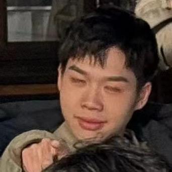 董董龙