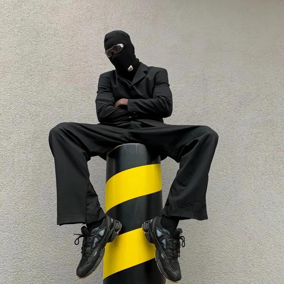 裤里男