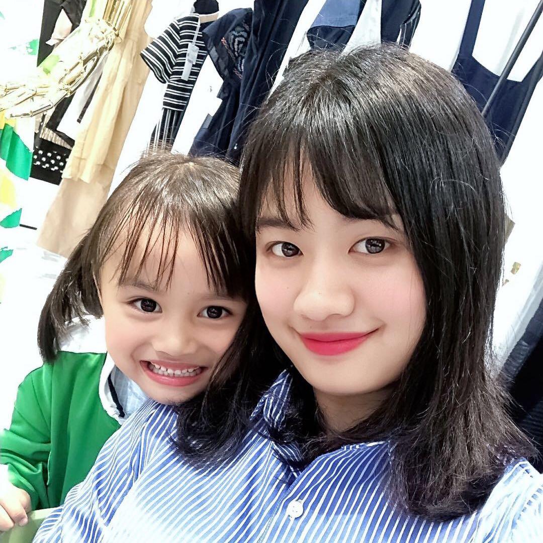 云拾衣撤柜折扣女装走份