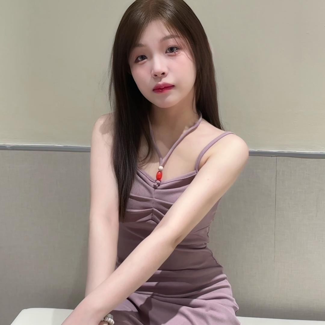 小婷.