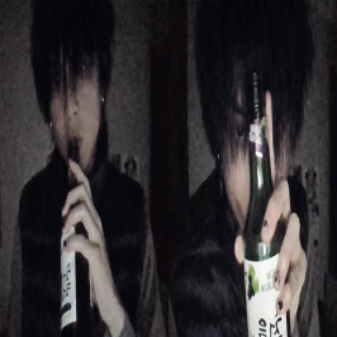 忧郁长发女