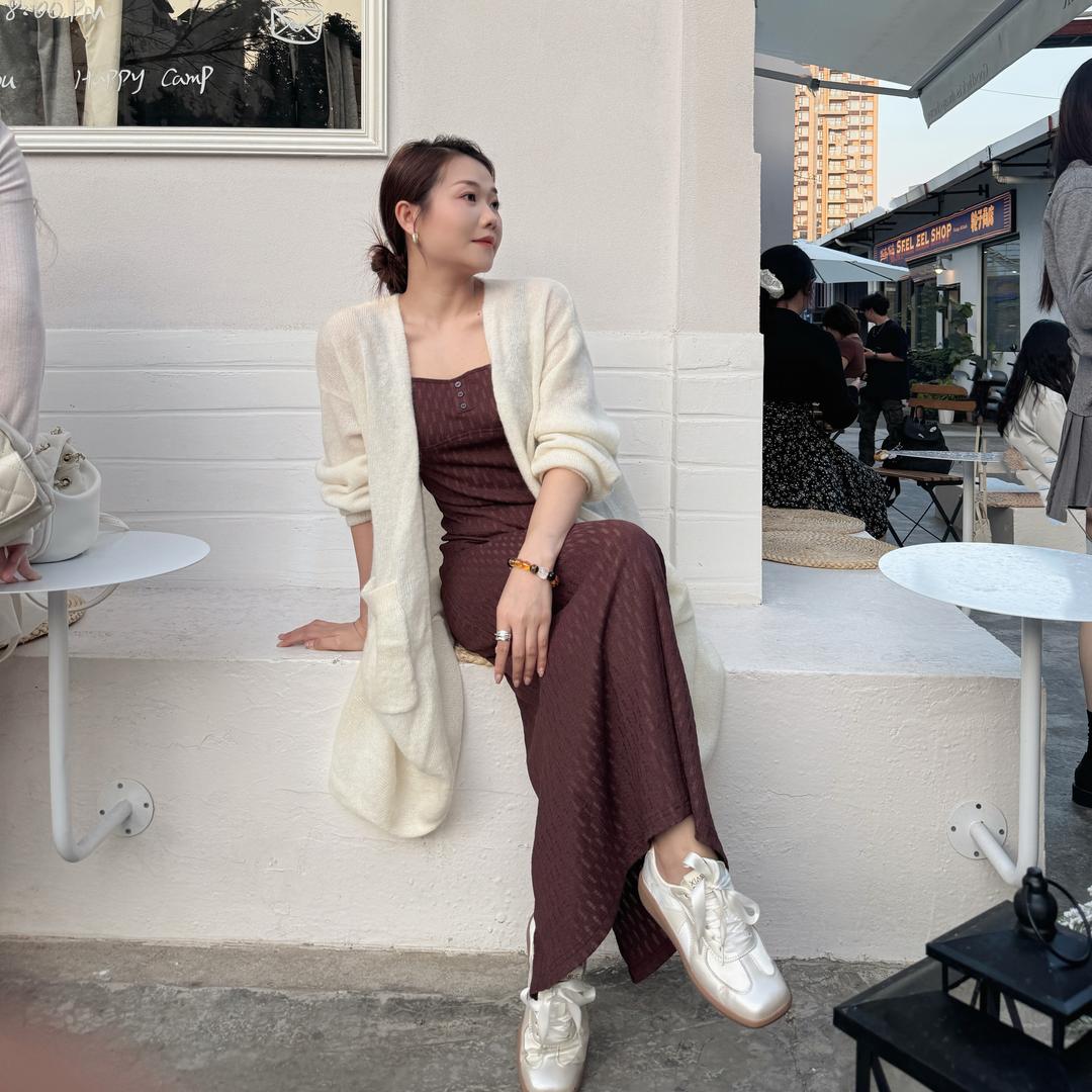 一万六千亩玫瑰