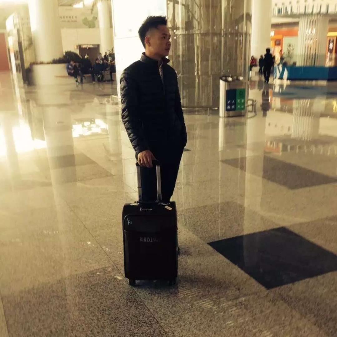 一介凡人(づ ●─● )づ