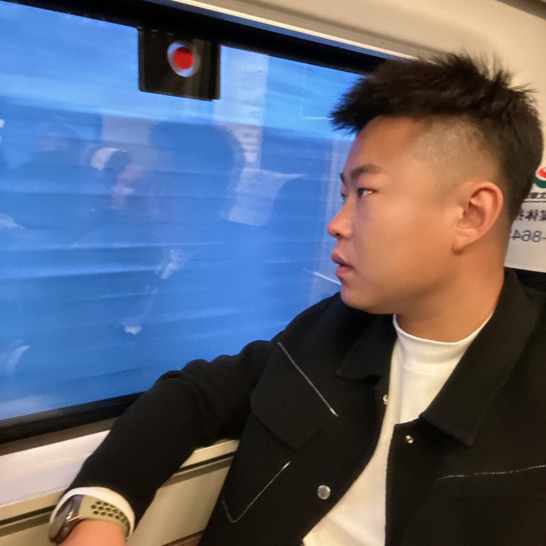 、小殷