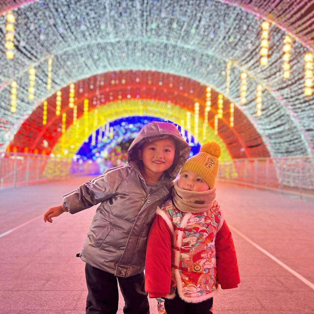 ﺭ我喜欢你ﺭ一抹微笑的脸