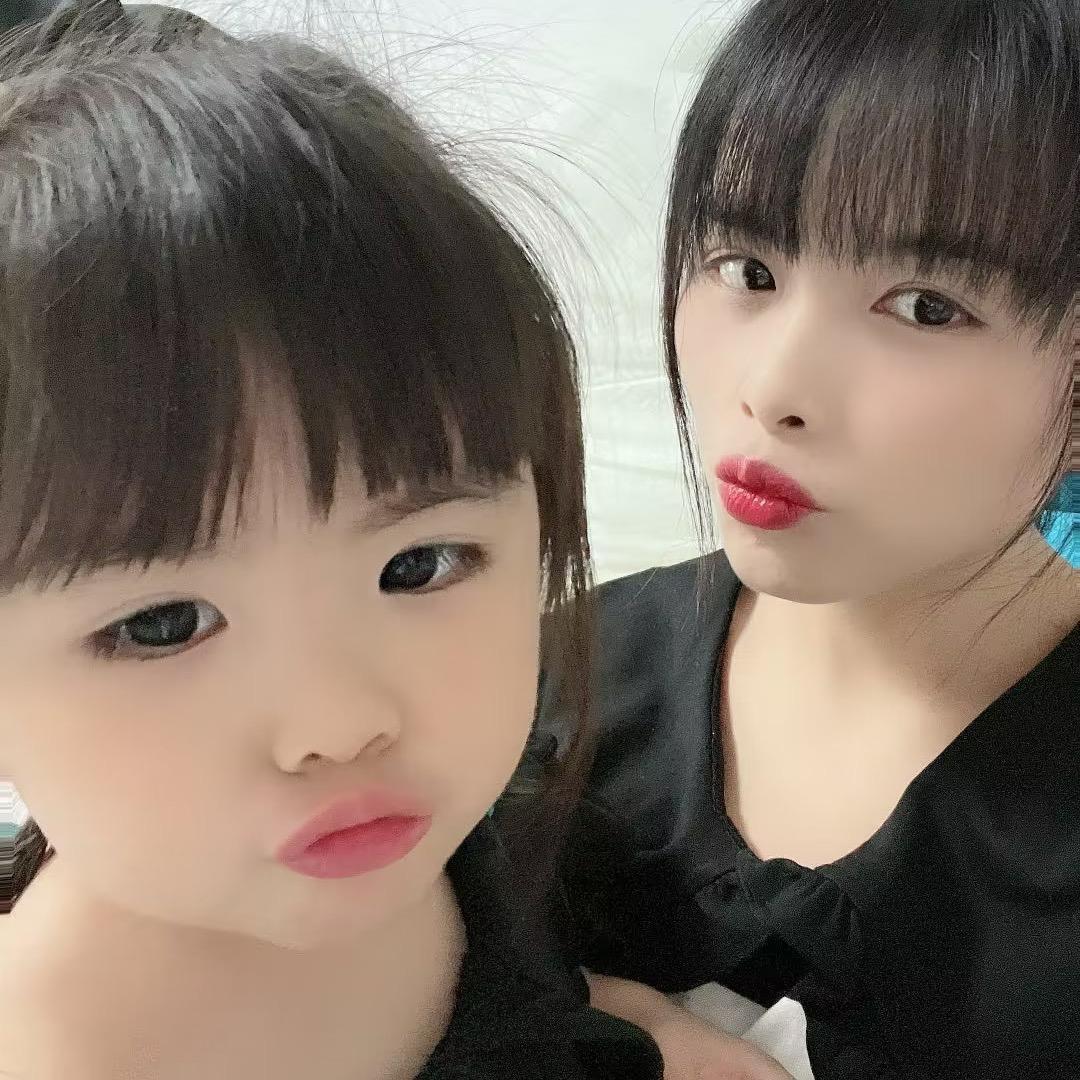 墨姐很爱吃💋