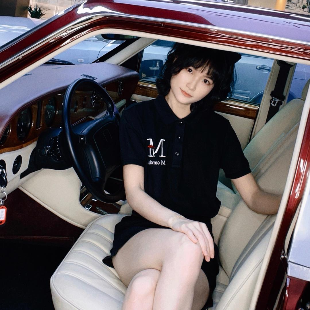 M Car粤港豪车-Lucy