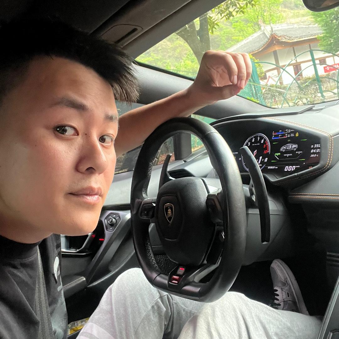 卡旗名车（老彭）