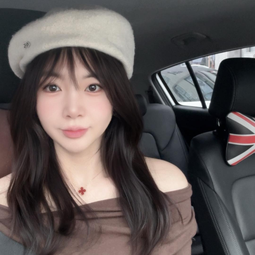 NaHee ♡⃟⑅ ֯ 熙⚗︎·̫⚗︎