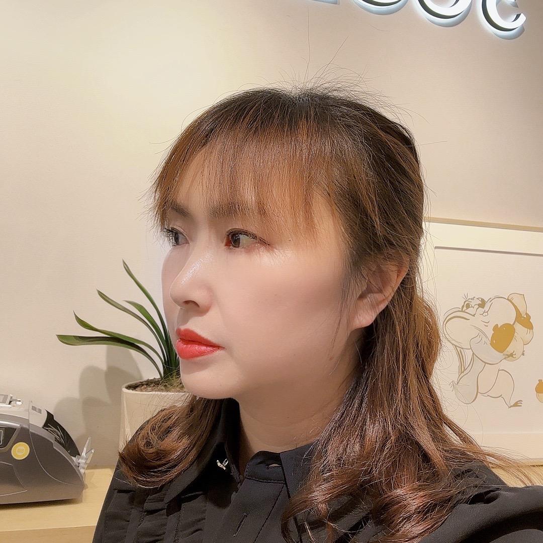 郁香菲服装店