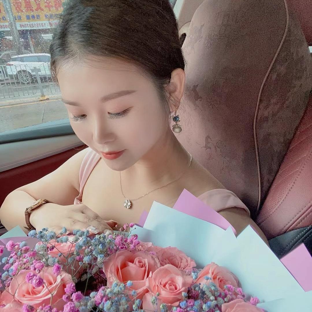 王小姐专业做货运车