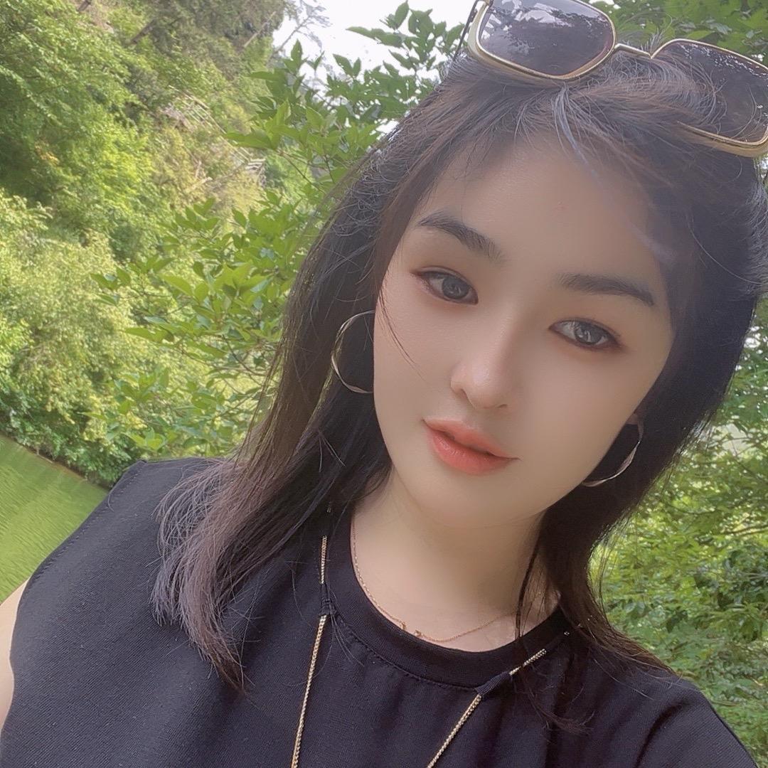 武汉大夹街批发市场女装（玲琳）
