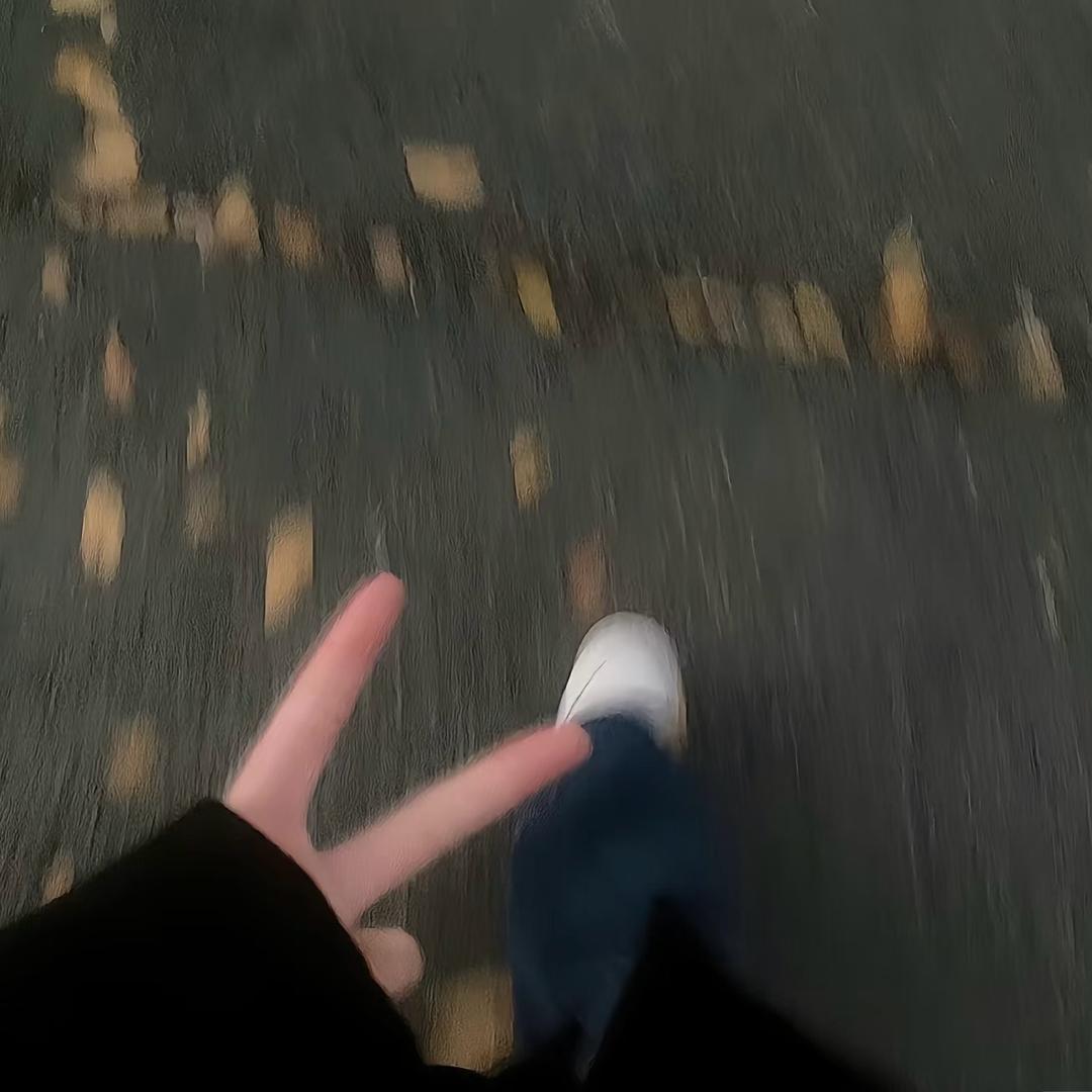 三见.