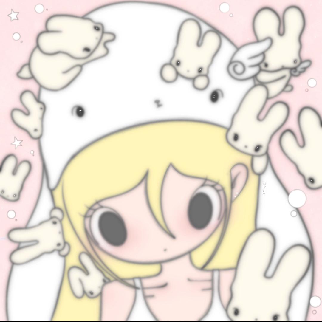 装萌妹被鸡啄