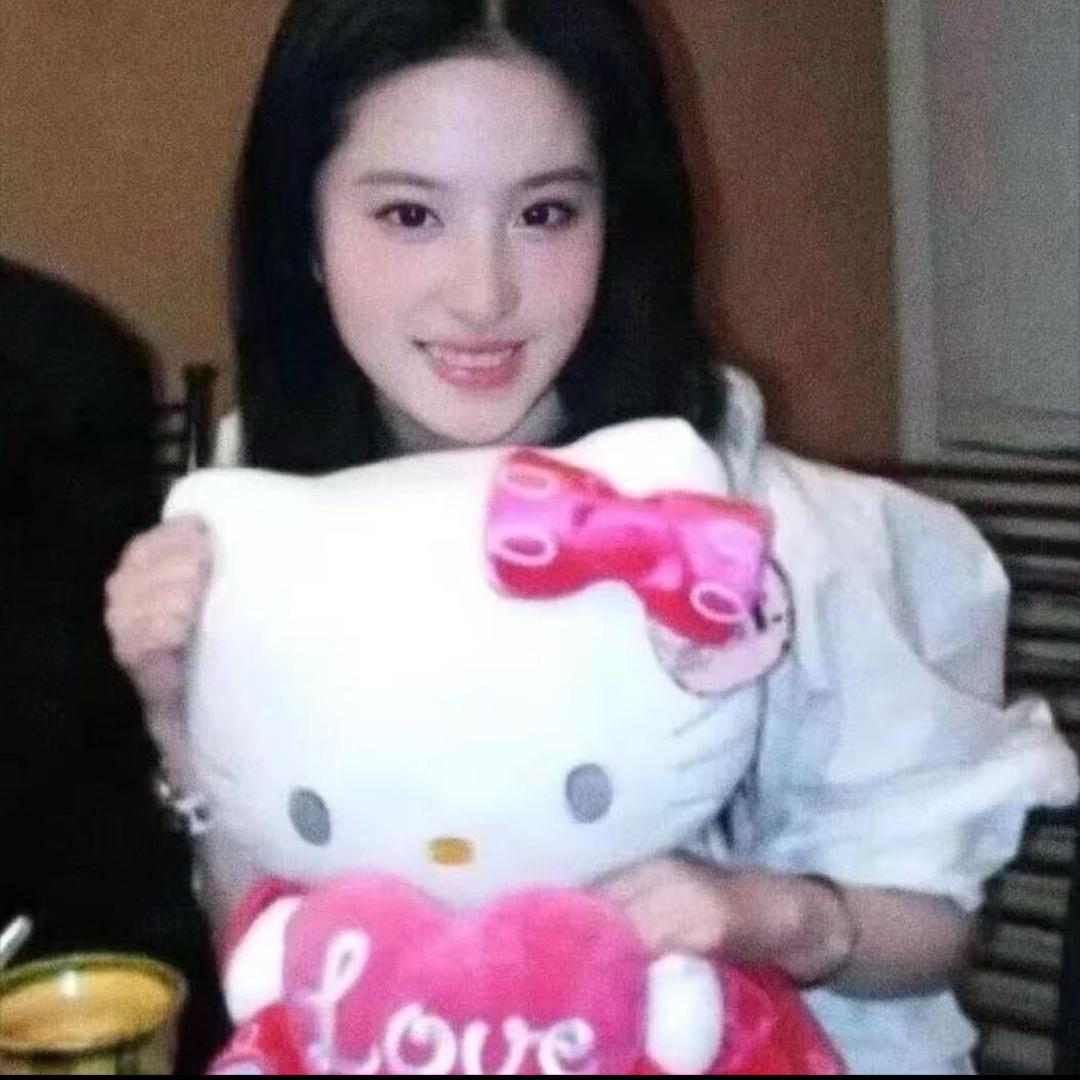小淼起床了