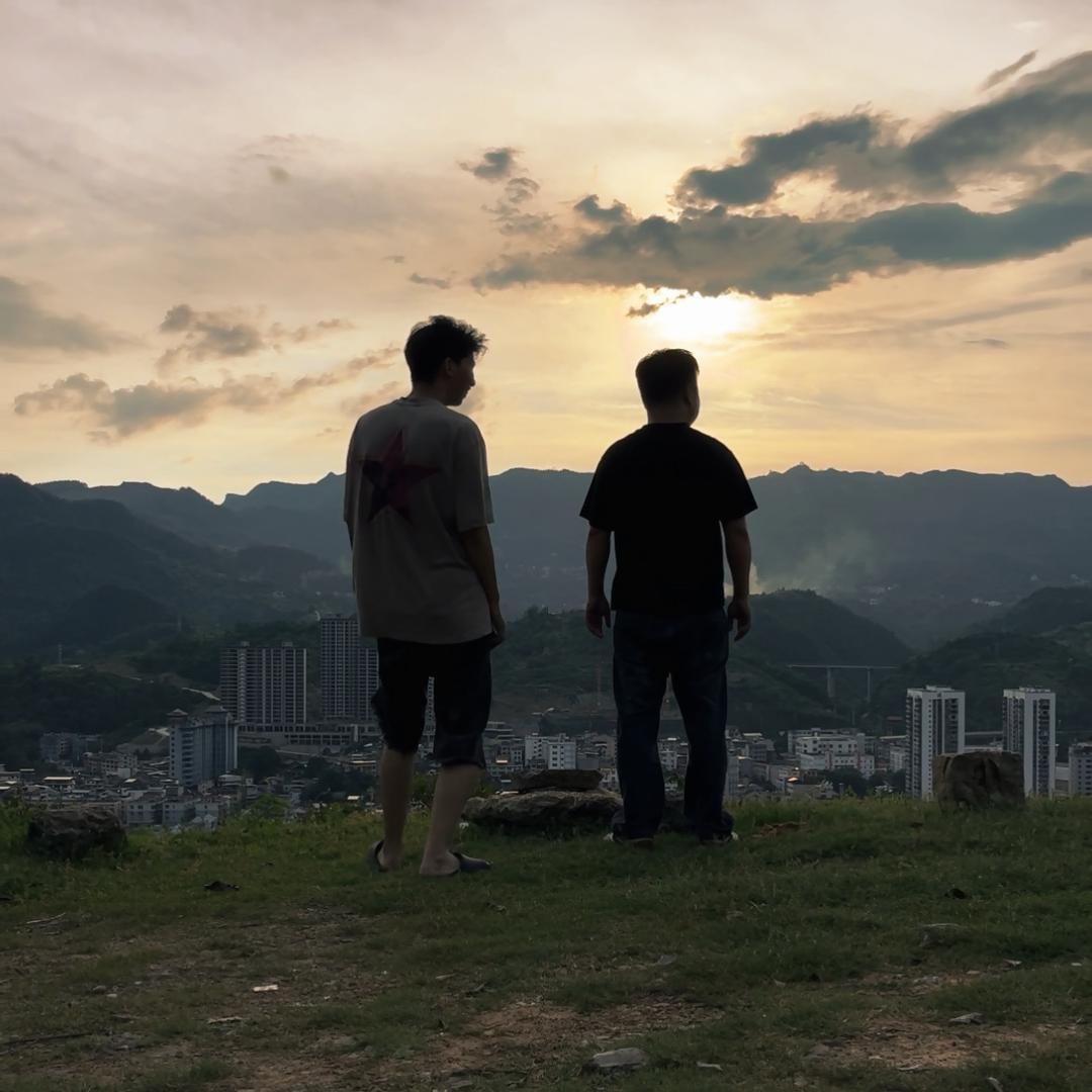 石阡小雷同学