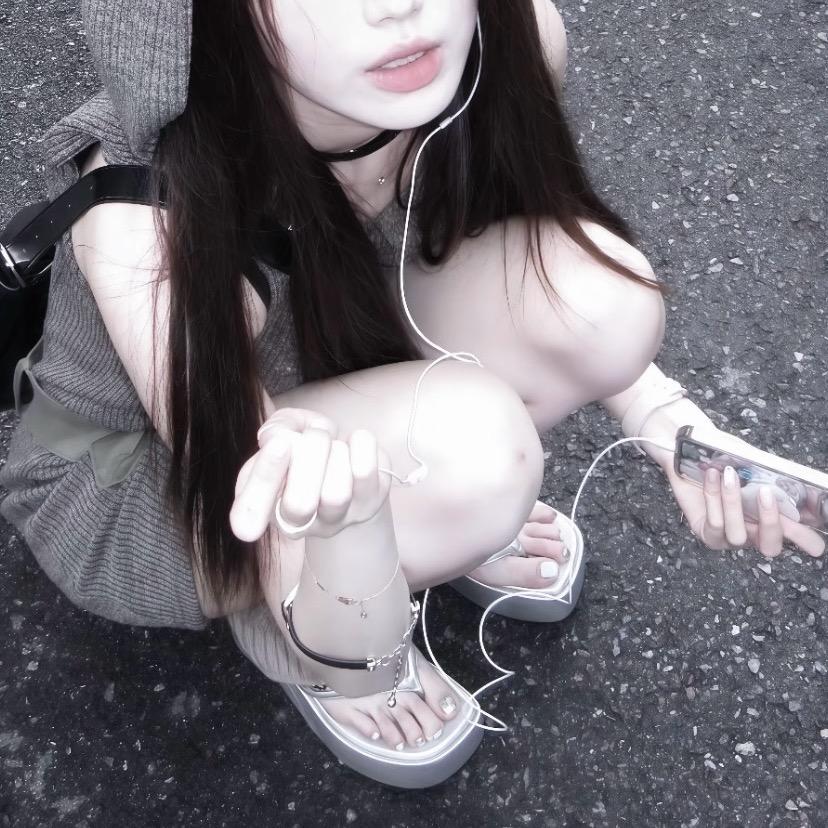 莹_