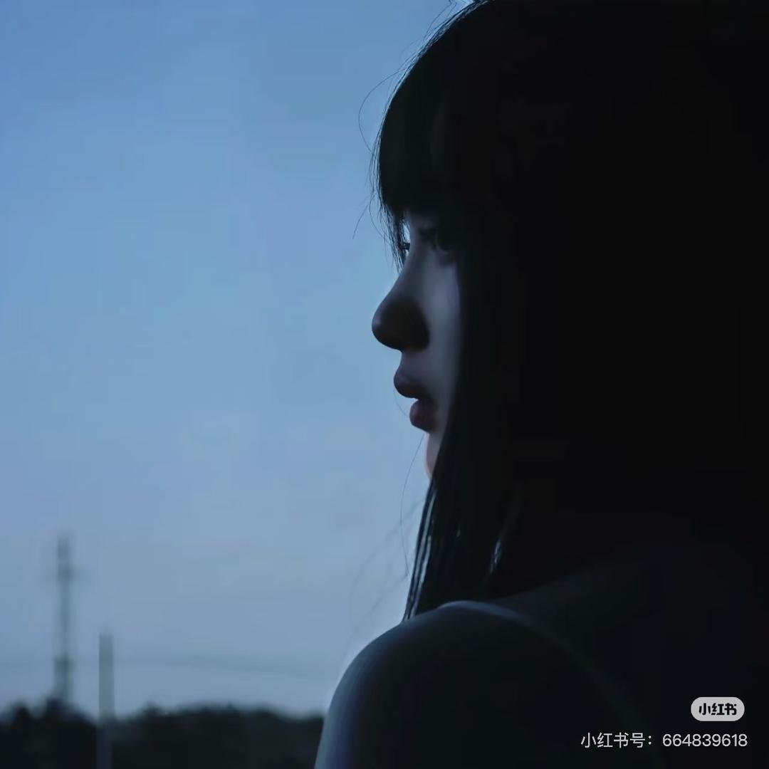 琪¥