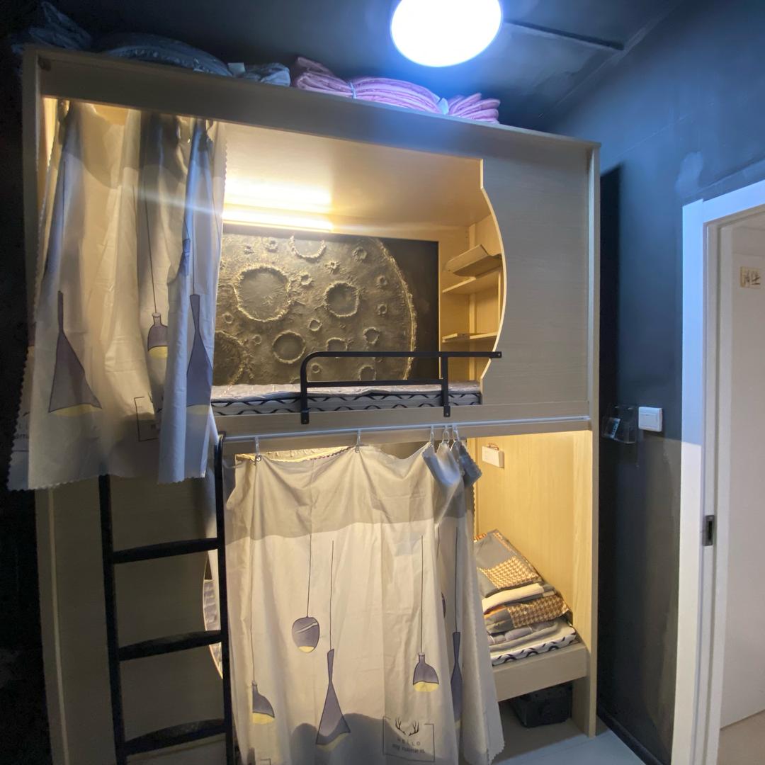 B 太空舱20圆日租