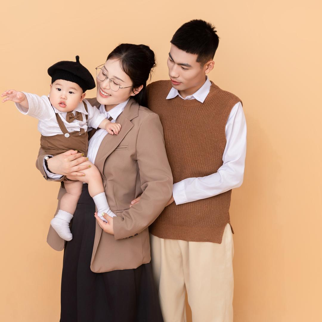 鑫驰飞哥收车(招采购)