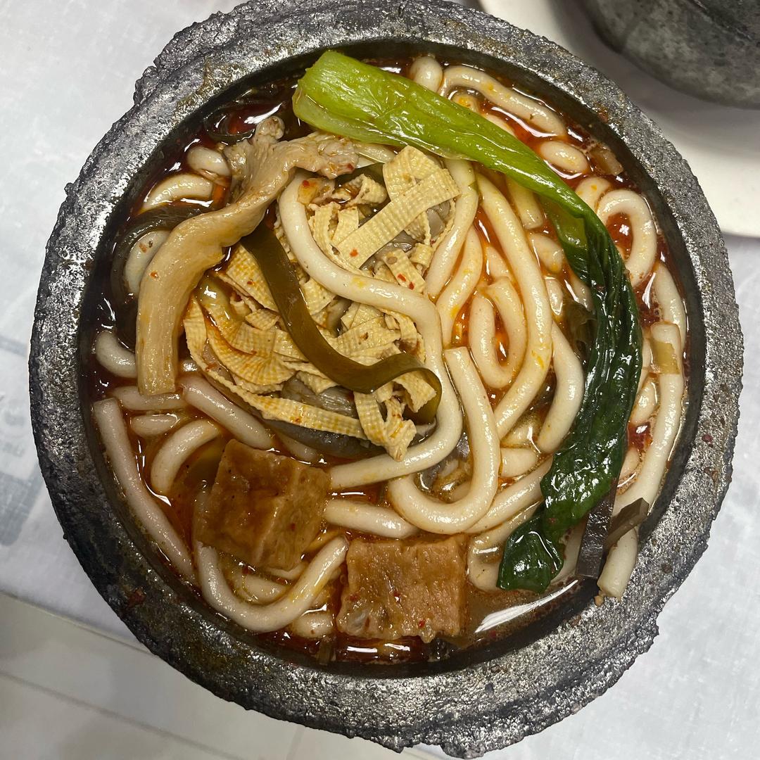 莎妹老式砂锅土豆粉（沙河总店）
