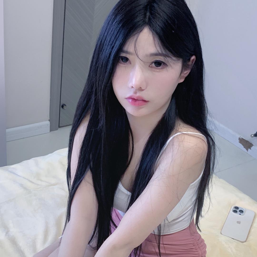 欣欣子*