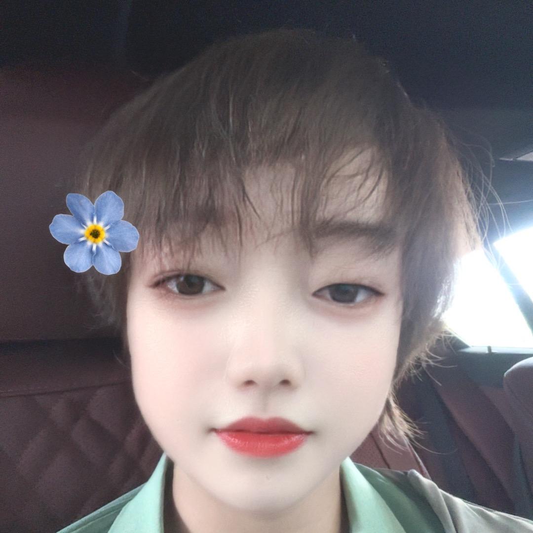 李丹，