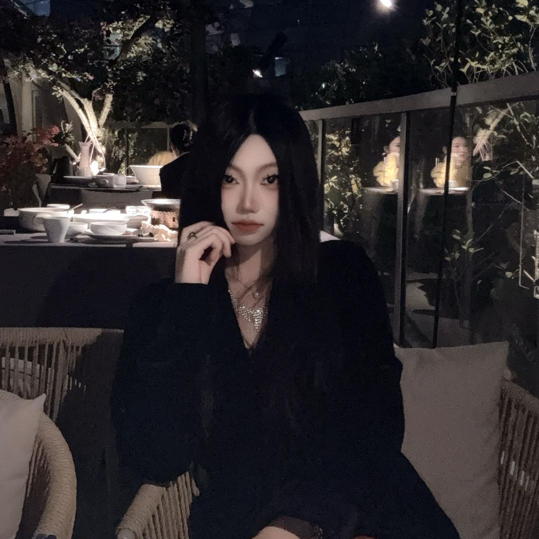 欣妍.
