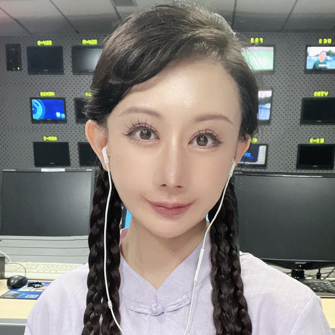 🌲主持人未来🌲