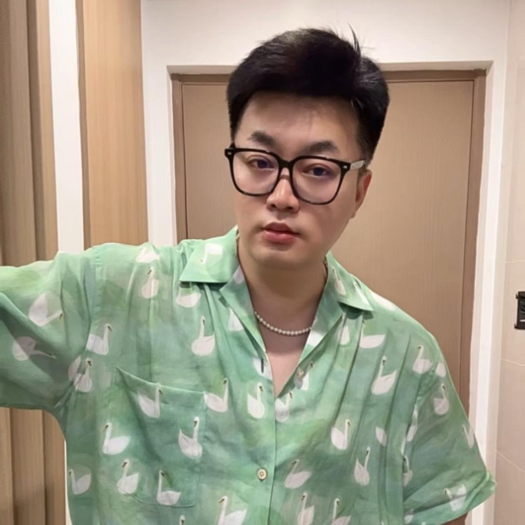 轻羽🐸