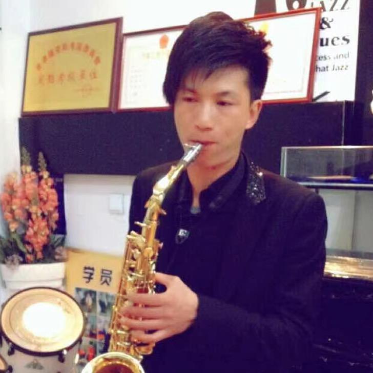 胡歌萨克斯