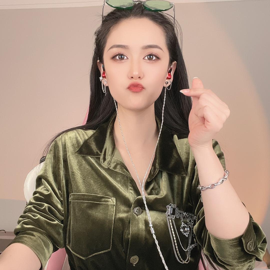 果紫会唱歌！