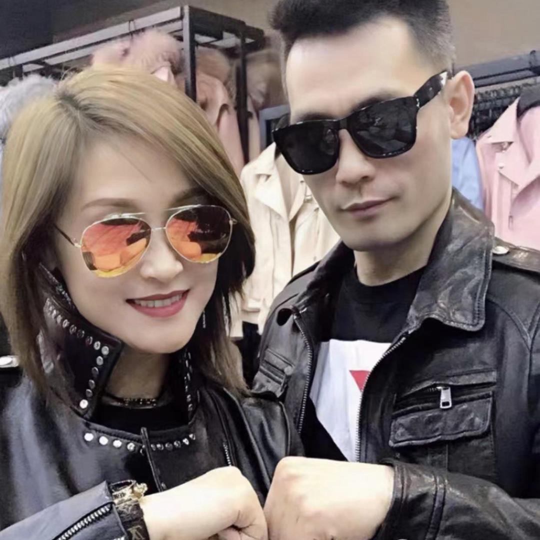 佟二堡宇之媛皮草