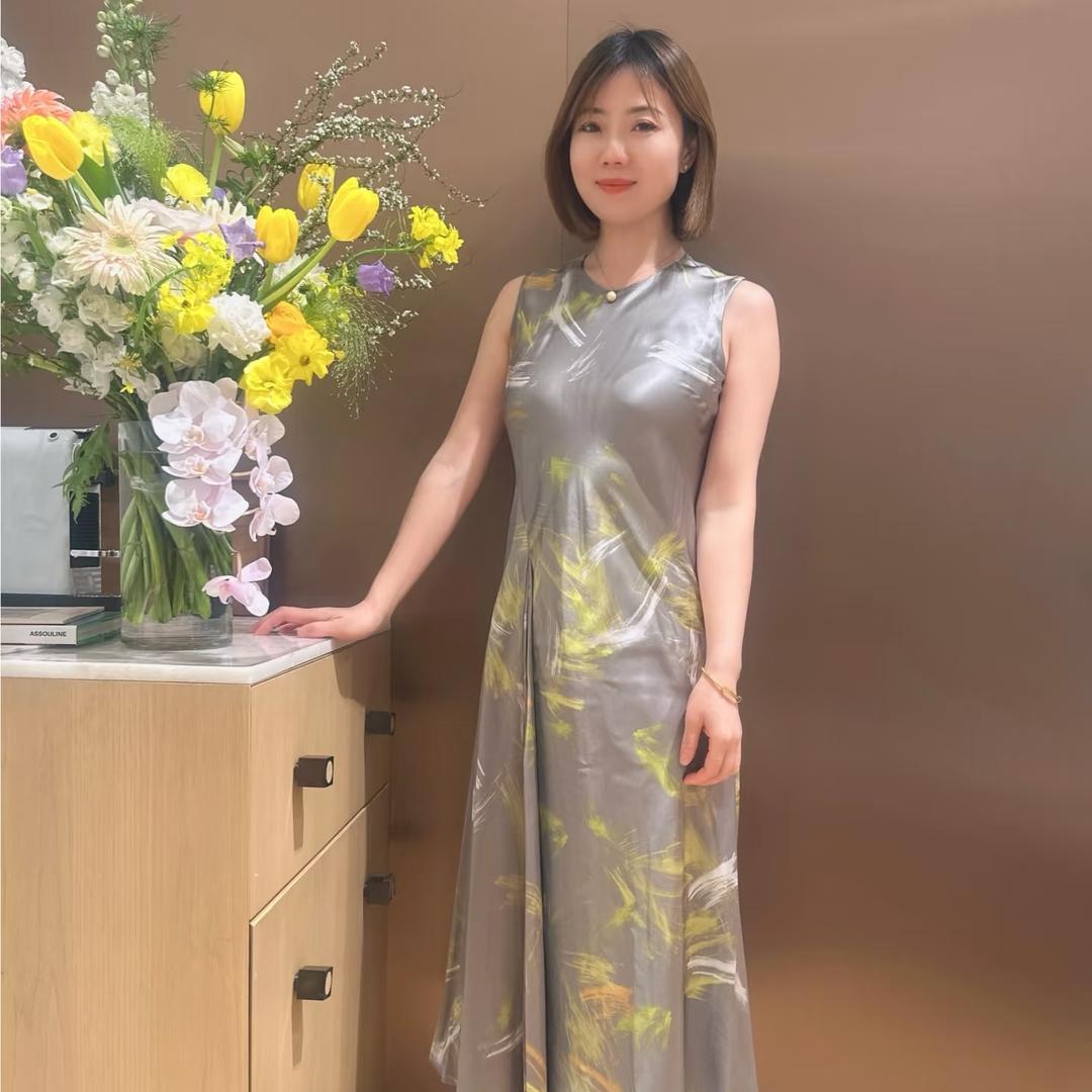 苏苏很爱美