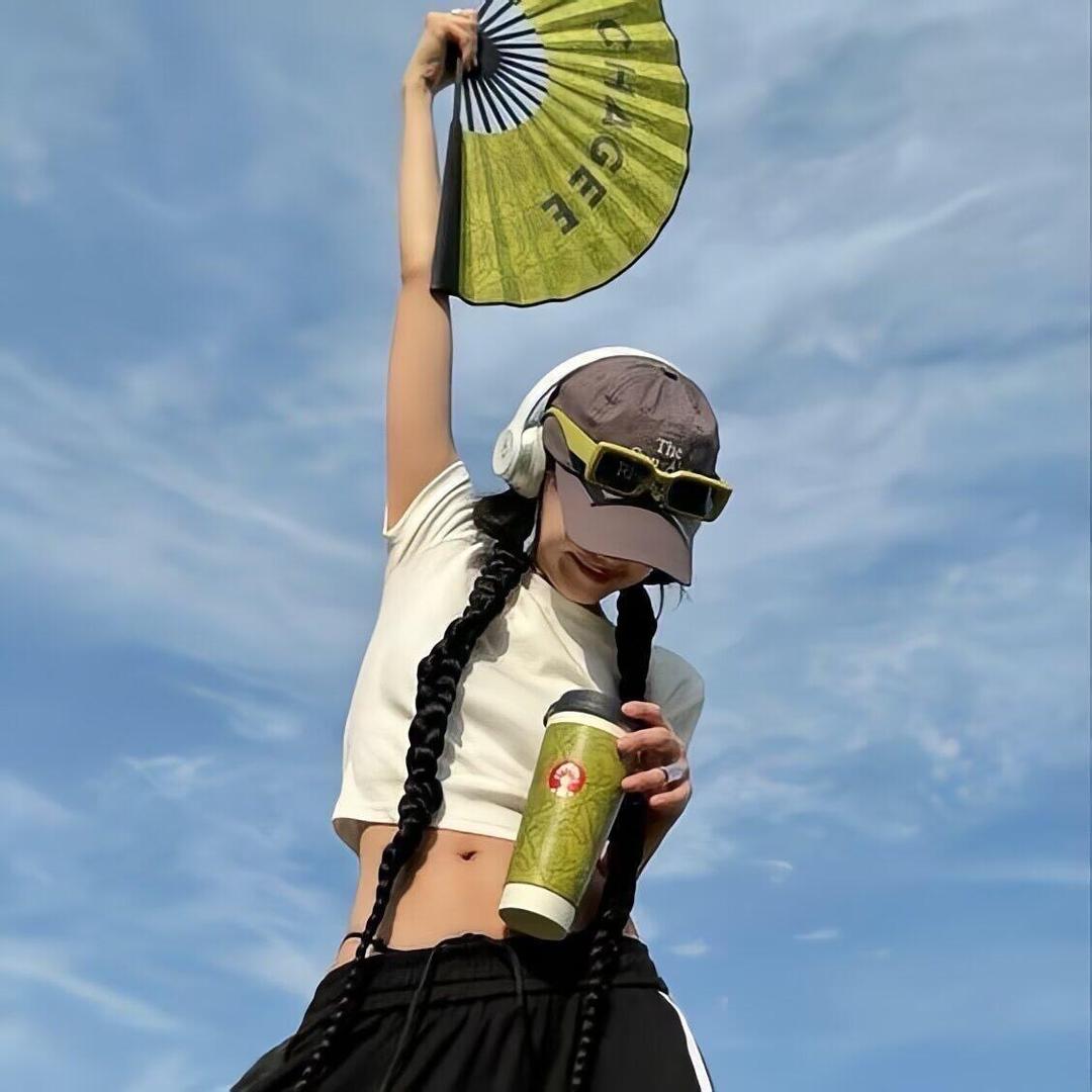动出小曲线