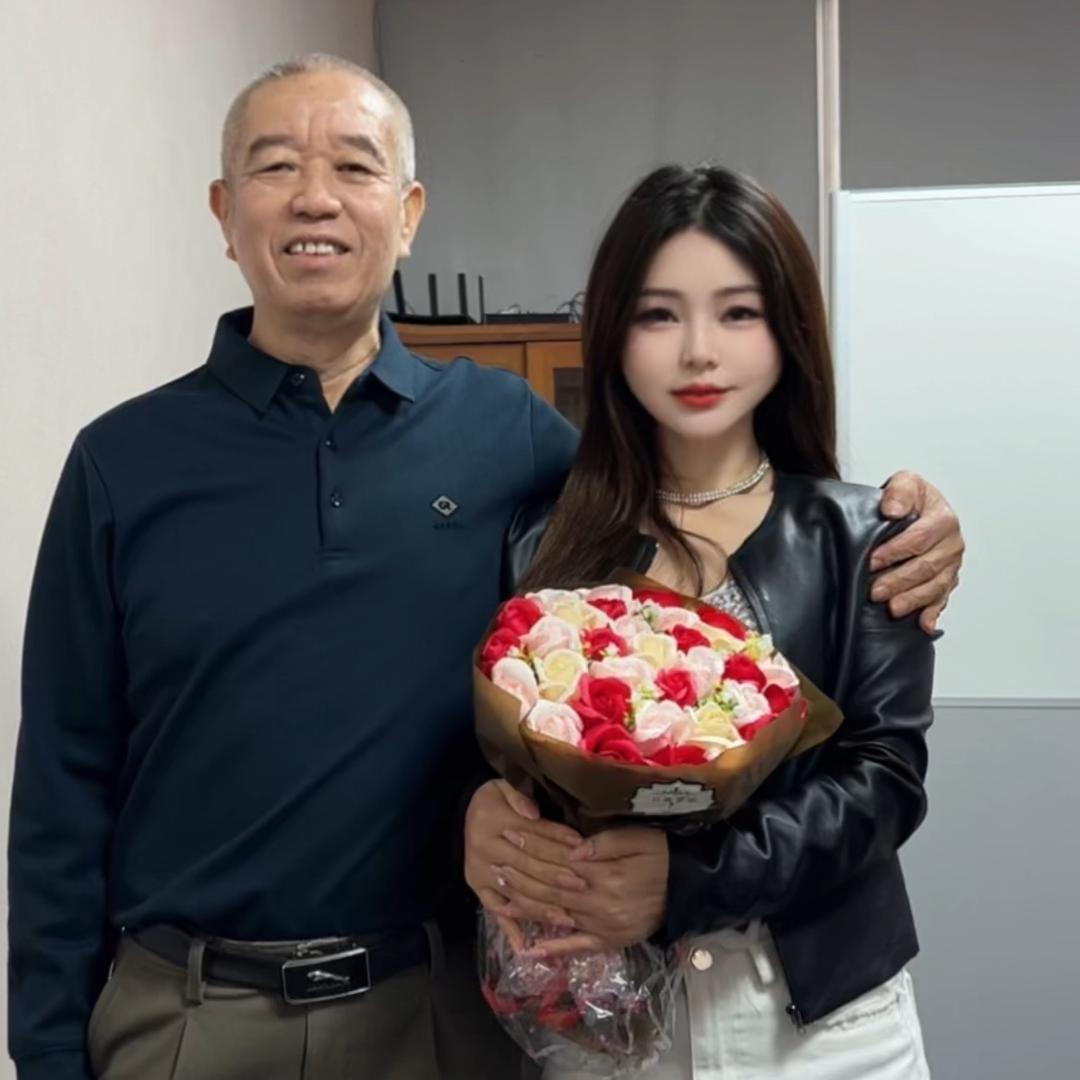 潘舞长江