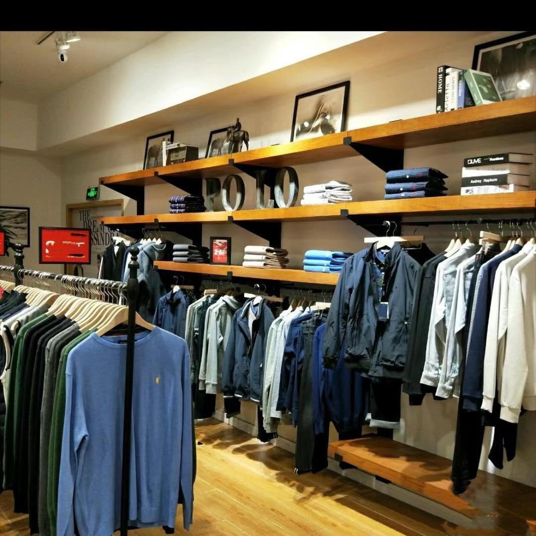 奥莱特特服饰3号店李