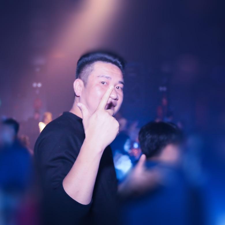 灰色的狼