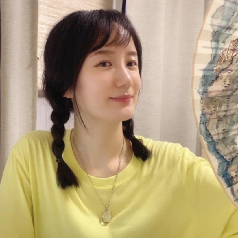 菜子小姐