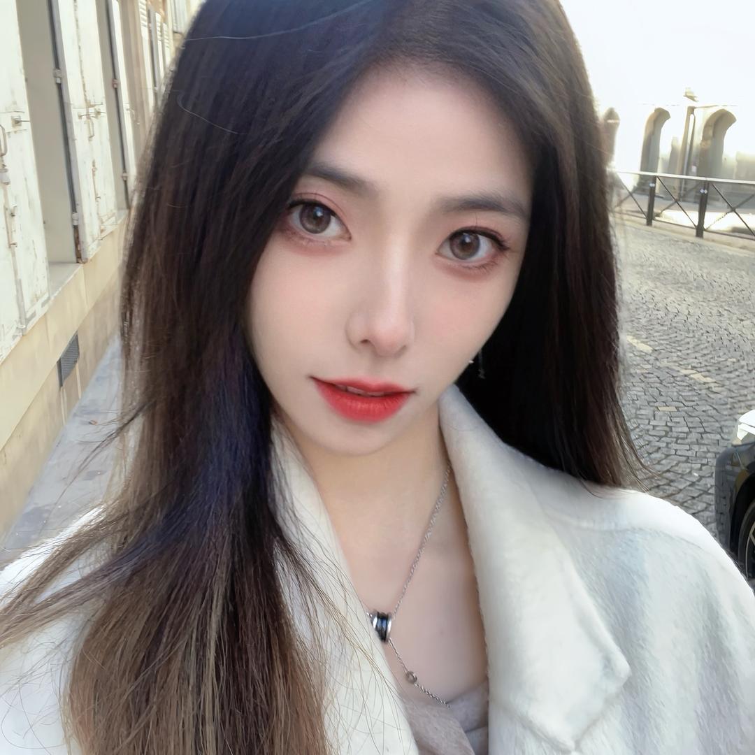 慧慧 对你着迷💙