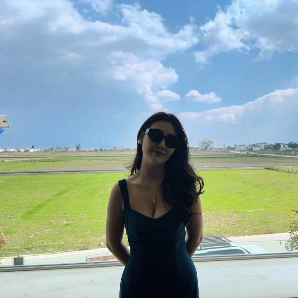 93年的小王同学。