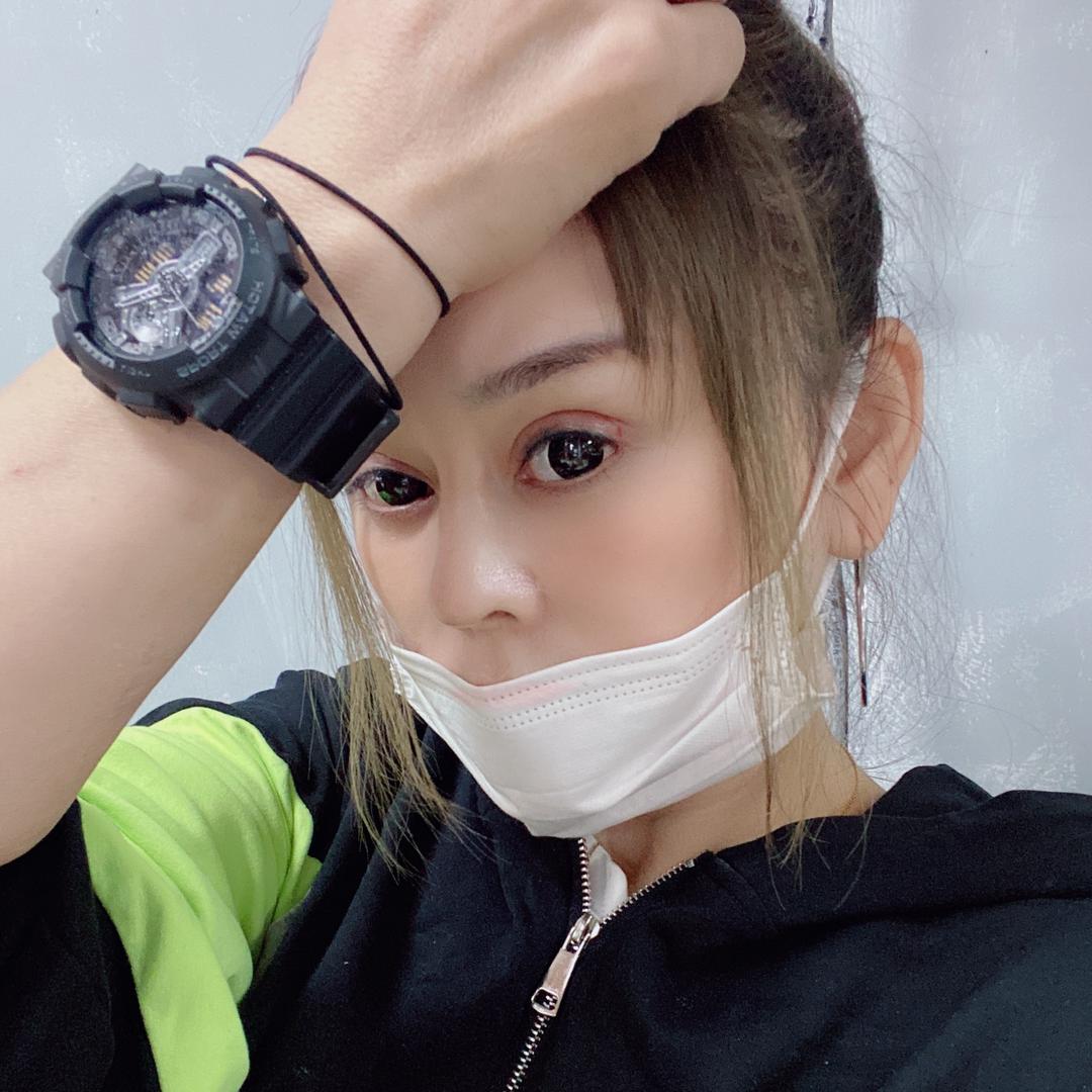 流泪的玫瑰
