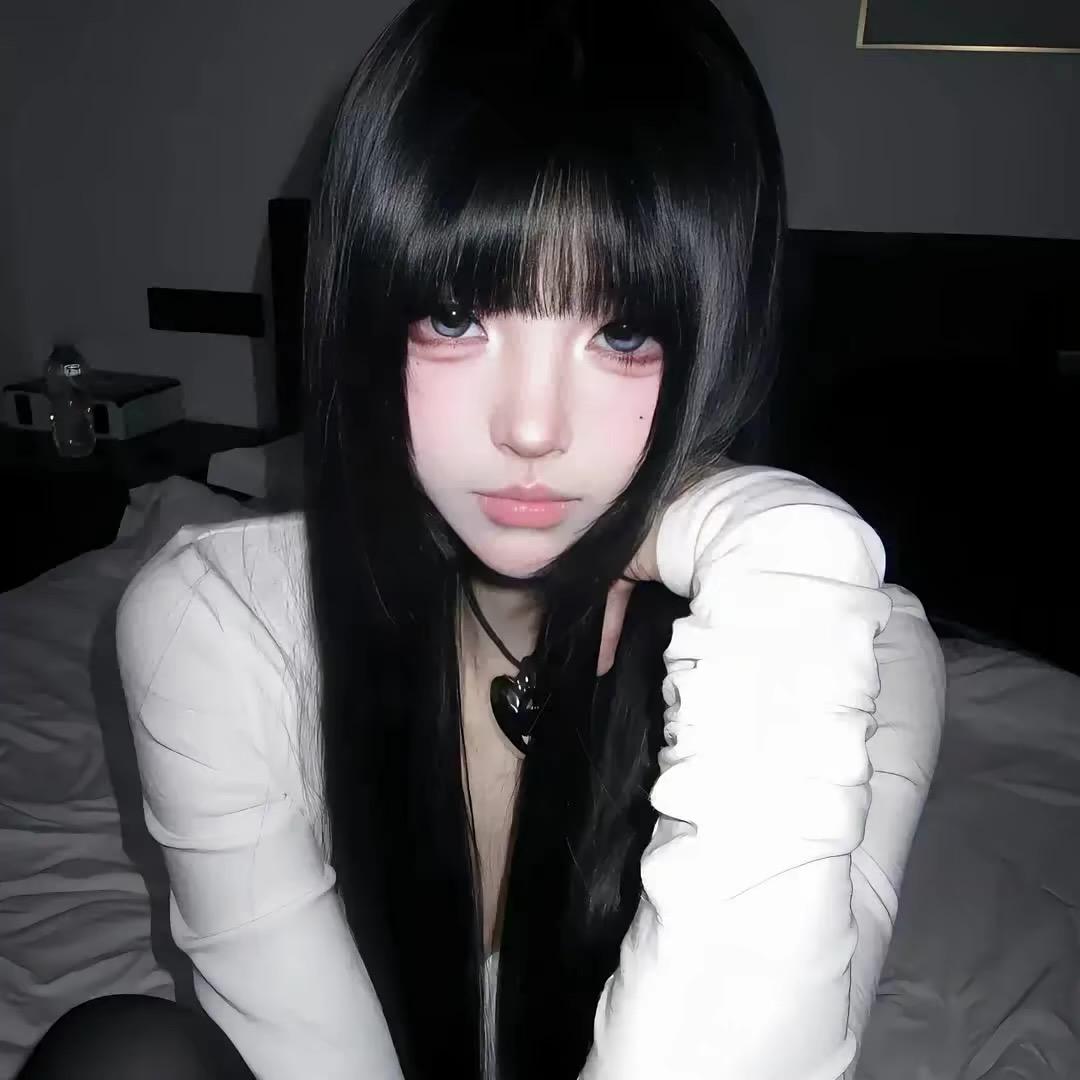 清清.