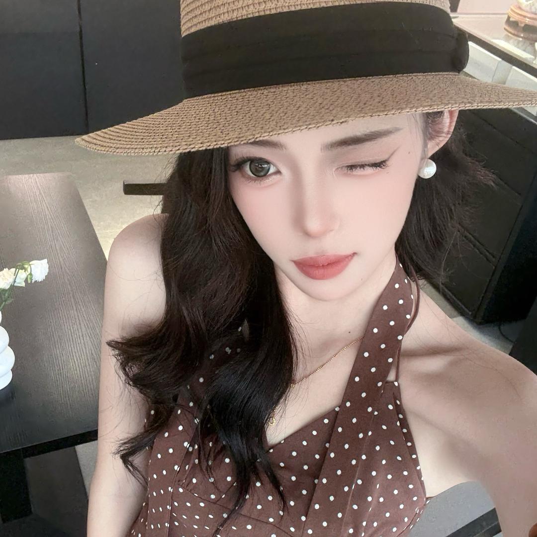 Lora 轻奢牛仔(李羽竺)