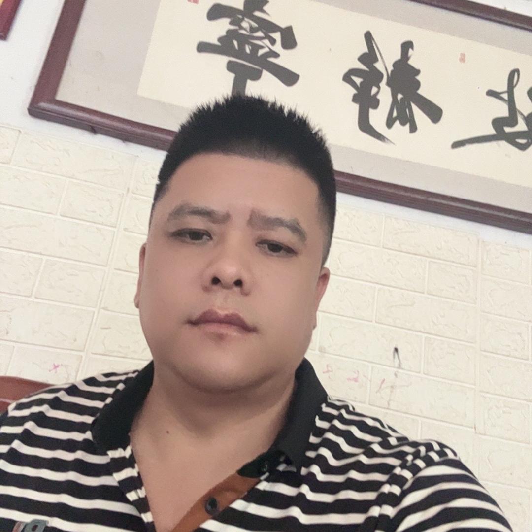 义乌市老丁二手车经纪