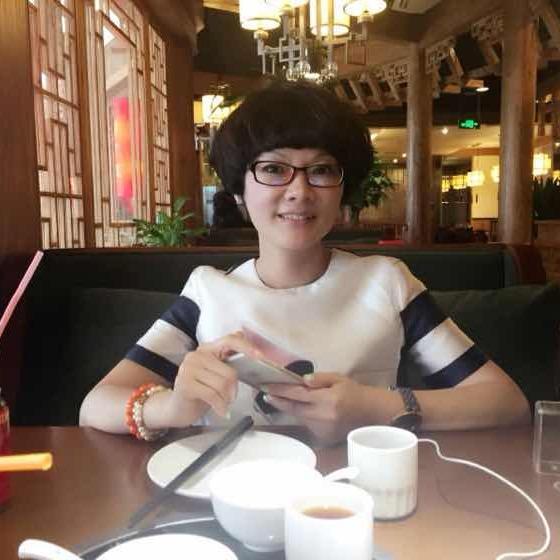 瑞塔老板娘