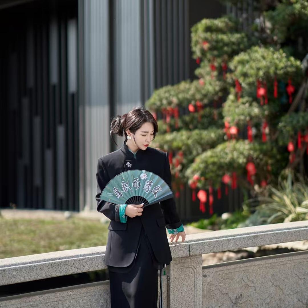 奢雅美学馆盘盘