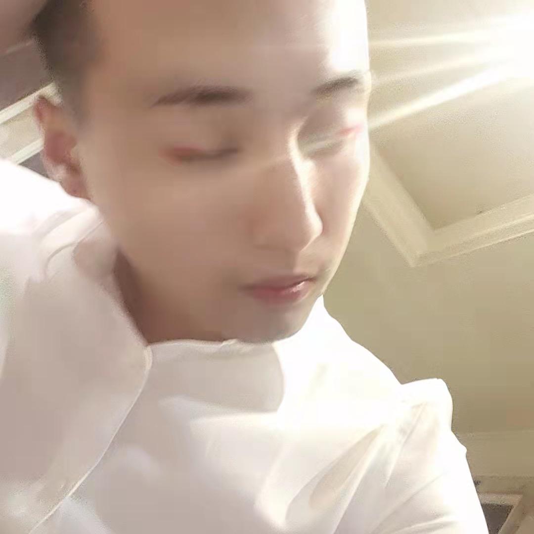 来来经理 一铭