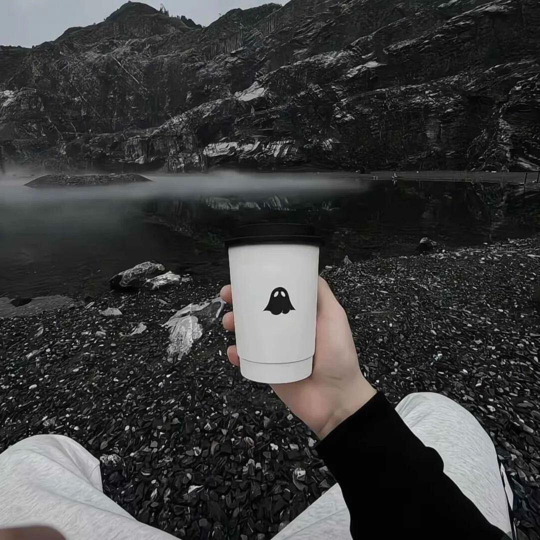 一杯冰美式'