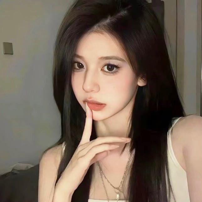 ¥.